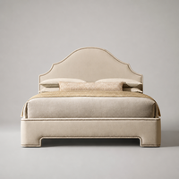 Lit moderne Queen/King avec cadre en bois artisanal, tête de lit serpentine en tissu Portman, capitonné avec clous décoratifs, haut de gamme et robuste