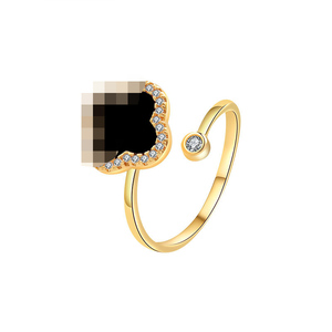 Bague anti-anxiété rotative et ajustable en forme de trèfle à quatre feuilles, design simple, plaquée or 18 carats, bijoux pour filles et femmes - Product Image 5