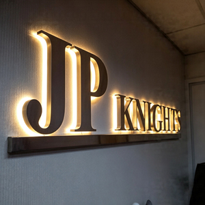 Letrero Luminoso LED Acrílico con Logotipo, 2700K, Blanco Cálido Suave, Decoración de Pared Rectangular, Fácil Instalación, Uso en Oficina - Product Image 1