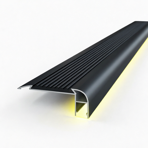 Profilé d'escalier antidérapant en aluminium avec insert en caoutchouc, marche d'escalier LED intérieure, bande de sécurité antidérapante - Product Image 1