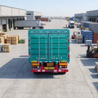 Semi-remorque de transport de bétail en acier JINFENG de haute qualité, 60 tonnes, 3/4 essieux, avec clôture, équipement de sol robuste, couleur personnalisée