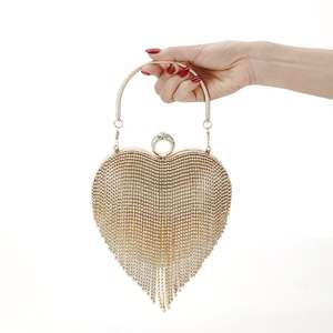 กระเป๋าคลัทช์ทรงหัวใจประดับพู่หรูหราสำหรับผู้หญิง กระเป๋าออกงานกลางคืน ประดับคริสตัล สำหรับงานแต่งงาน งานปาร์ตี้ - Product Image 5