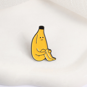 Broches en émail et badges de revers en métal sur le thème de l'homme banane triste, style dessin animé et anime humoristique, bijoux amusants, cadeau pour amis - Product Image 3