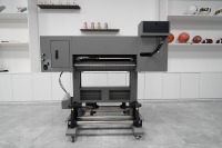 Nouvelle imprimante XINMEI I3200 UV DTF 3D pour patchs TPU, étiquettes gaufrées, transfert thermique sur vêtements, logos en relief, rouleau à rouleau