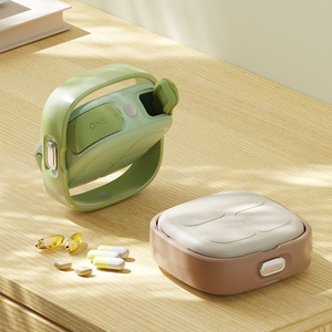 Boîte d'absorption magnétique rotative pour médicaments, mini-boîte de rangement portable pour trois repas par jour, qualité alimentaire AL151 ONE - Product Image 4