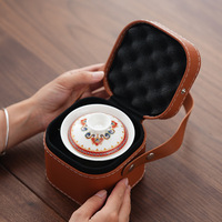 Coffret Cadeau d'Affaires : Mini Service à Thé en Céramique avec Couvercle, Design Rétro Portable, Tasse à Service Rapide pour Voiture, Une Théière et Trois Tasses