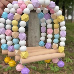 Juguetes para Loros, Suministros para Roer, Brochetas de Nueces, Flores, Troncos de Madera de Pimiento, Brochetas para Morder, Diversión Propia, Alivio del Aburrimiento, Juguetes para Mascotas Pequeñas - Product Image 1