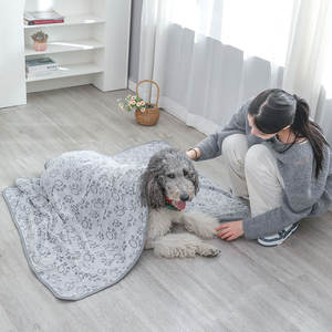 Hete Verkoop Super Zachte Flanellen Deken Effen Kleur Huisdier Deken Voor Hond Kat Thuis Bank - Product Image 3