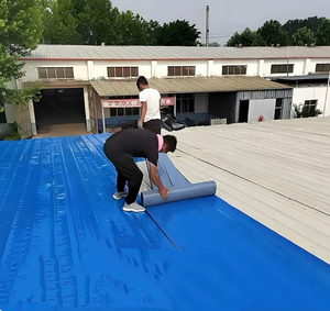 Membrana Impermeable Autoadhesiva <span class=keywords><strong>de</strong></span> Aluminio y Betún para Techos, Reparación <span class=keywords><strong>de</strong></span> Goteras en Techos <span class=keywords><strong>de</strong></span> Lámina Metálica y Aislamiento - Product Image 1