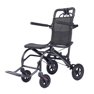 Fauteuil roulant manuel pliable en alliage d'aluminium léger pour personnes âgées et jeunes utilisateurs souffrant de fractures ou de paralysie - Product Image 1