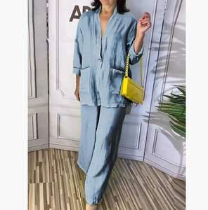 2025 nouveau Style européen et américain femmes couleur Pure <span class=keywords><strong>grande</strong></span> <span class=keywords><strong>taille</strong></span> décontracté coton et <span class=keywords><strong>lin</strong></span> col en v costume et <span class=keywords><strong>pantalon</strong></span> deux pièces ensemble - Product Image 6