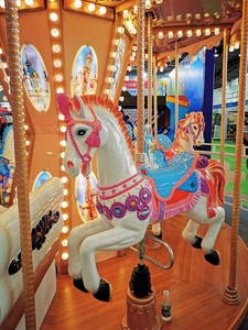 Palmes d'honneur, parc d'attractions en plein air, 8 sièges, carnaval de luxe, prix d'usine, jeu rond - Product Image 6