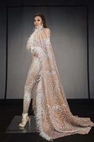 Vêtements de danseuse exotique avec plumes de créateur Combinaisons de scène avec cape 2 pièces Combinaisons de fête de carnaval pour hommes et femmes
