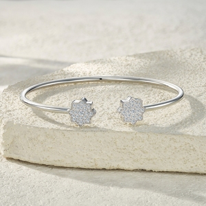 Bracelet manchette en moissanite étoile à huit branches de qualité supérieure, en argent sterling S925 plaqué <span class=keywords><strong>platine</strong></span>, poli miroir, serti pavé, pour femme - Product Image 1