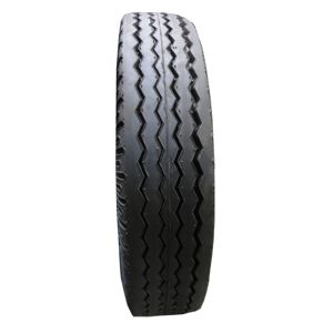 Neumático para Camioneta Ligera con Patrón de Agarre para Arena, Marca 750R16 - Product Image 4