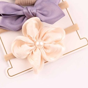 Juego de 3 diademas de nailon para bebé de 0 a 3 años, con lazo de flores, paquete de tarjetas OPP, accesorios para el cabello para niñas pequeñas - Product Image 4