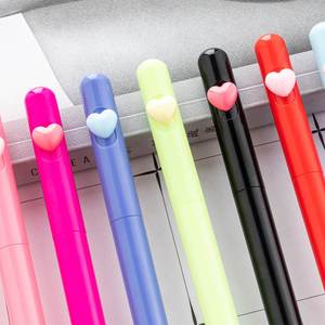 Hot Sale Sports Advertising Ballpoint Pen Creative Simple <b>Cheap</b> Custom Logo Plastic with Heart Clip - Product Image 3