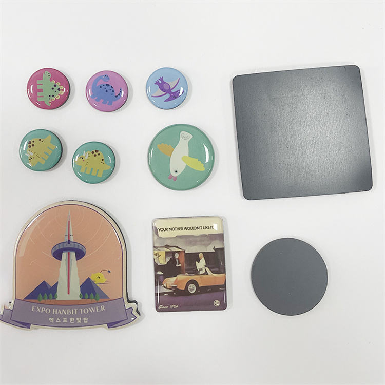 มีสีสัน