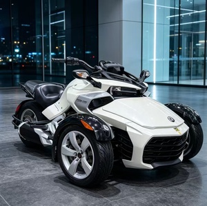 Motocyclette à trois roues Can-Am <span class=keywords><strong>Spyder</strong></span> F3-S Sport Edition 2017 d'occasion, 1330cc Rotax 1330 ACE, trois cylindres, semi-automatique - Product Image 1