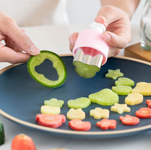 Accessoires de cuisine Coupe-fruits en métal avec <span class=keywords><strong>poussoir</strong></span> en plastique pour fruits <span class=keywords><strong>et</strong></span> légumes Moule extensible à biscuits facile à utiliser - Product Image 4