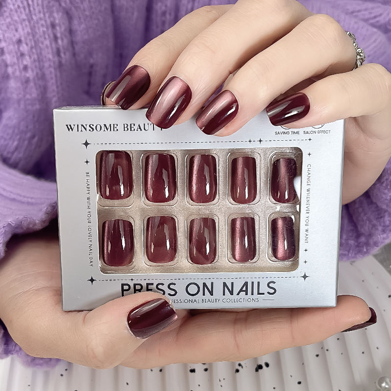 Wholesale Seller High Quality 3D Press on Nails Cat Eyes With Charm and Glitter Diamond Medium Almond Luxury Press on Nails