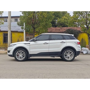 YT <span class=keywords><strong>Auto</strong></span> Hot 2016 Landwind X7 2.0T SUV <span class=keywords><strong>Premium</strong></span> avec toit ouvrant panoramique, sièges électriques, véhicule familial 5 portes, haute performance, voiture d'occasion - Product Image 2