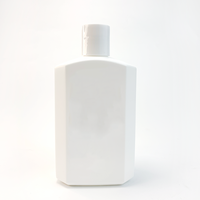 Bouteille en plastique blanche liquide, design hexagonal, corps durable, bouteille d'eau écologique, emballage de bouteille à capacité divisée