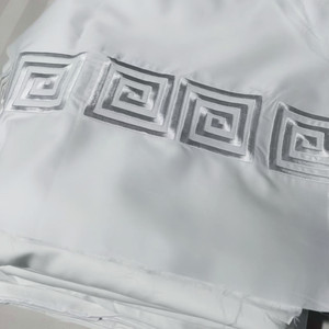 <span class=keywords><strong>Set</strong></span> di <span class=keywords><strong>Lenzuola</strong></span> Ricamate Premium per Hotel, 400TC, Raso Bianco Liscio, Vendita all'Ingrosso - Product Image 3