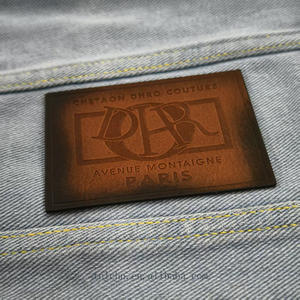 Patchs en Cuir de Haute Qualité avec Logo Personnalisé, Écussons en Similicuir et Lettres en Cuir pour Costumes et Vêtements - Product Image 5