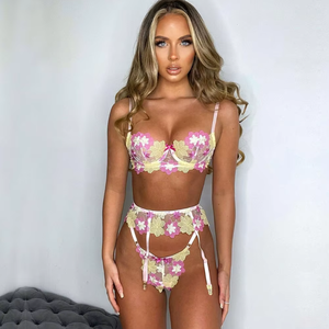 En kaliteli moda 3-Piece kadın seksi iç çamaşırı seti nakış dantel çiçek tasarım Backless iç çamaşırı % - Product Image 4