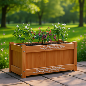 Maceta de jardín mediana de madera de pino macizo con incrustaciones decorativas para uso en exteriores, estilo rústico. - Product Image 2