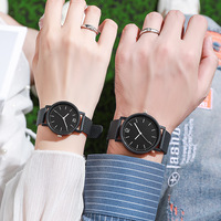 Montres de luxe pour couple, nouveau modèle, boîtier en alliage tendance, mouvement à quartz avec cadran à aiguilles, design unisexe