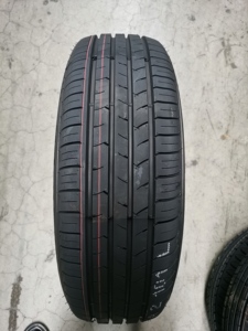 Neumáticos para Automóviles de Pasajeros en Oferta en Mercados Chinos en Línea <span class=keywords><strong>195</strong></span>/65R15 185/65R15 185 <span class=keywords><strong>65</strong></span> <span class=keywords><strong>R15</strong></span> Otros Neumáticos y Accesorios Chinos - Product Image 2