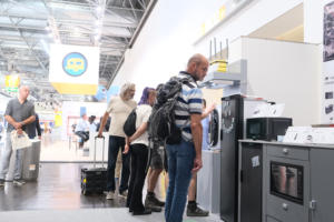 MOBORV Autocaravana RV Caravana <span class=keywords><strong>Mini</strong></span> <span class=keywords><strong>Lavadora</strong></span> Accesorio Vehículo Recreativo <span class=keywords><strong>Mini</strong></span> <span class=keywords><strong>Lavadora</strong></span> de Carga Frontal Automática Montada EN LA Pared - Product Image 3