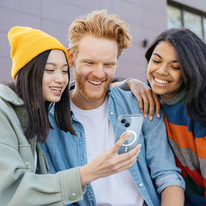 <span class=keywords><strong>Fundas</strong></span> magnéticas de teléfono para <span class=keywords><strong>iPhone</strong></span> 11, 12, 13, 14, 15, 16 Pro Max, <span class=keywords><strong>fundas</strong></span> de moda a buen precio - Product Image 5