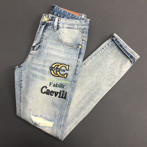 Nouvelles collections automne-hiver 2025 : Jeans brodés pour hommes, coupe droite élastique, polyvalents et décontractés, pantalons longs pour hommes, vente en gros usine - Product Image 5