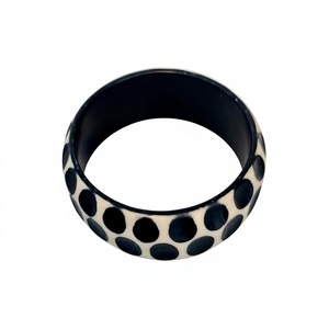 Trendy High Quality Geometric Resin Acrylic <b>Bangle</b> <b>Bracelets</b> Handmade With Yellow Black Stripe Classic Unisex <b>Bracelets</b> Woman - Product Image 3
