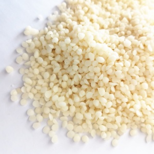 Pellets de <span class=keywords><strong>cire</strong></span> <span class=keywords><strong>d</strong></span>'<span class=keywords><strong>abeille</strong></span> biologique 1 kg par sac - Idéal pour la fabrication de bougies, les soins de la peau, les lotions DIY et les artisanat - Product Image 5