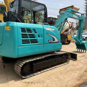 Mini-excavatrice Kobelco Sk60 d'occasion, 6 tonnes, hydraulique, sur chenilles, modèle 2023, moteur en bon état, prix bas, testée - Product Image 1