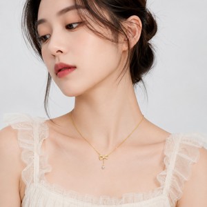 สร้อยคอจี้เพชรทรงโบว์สำหรับผู้หญิงจาก Dan Jewelry ทำจากเงินแท้ 925 ประดับด้วยเพชรคิวบิกเซอร์โคเนีย 5A พร้อมสายสร้อยเคลือบทอง - Product Image 2