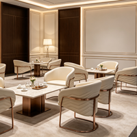 Chaise en cuir de designer haut de gamme, moderne et minimaliste, chaise d'hôtel, chaise de salle à manger italienne de luxe léger, pour la maison et les restaurants