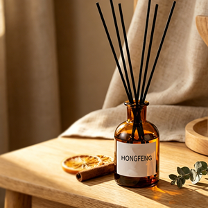 Bouteilles diffuseuses rondes en verre ambré épaissi <span class=keywords><strong>de</strong></span> 120 ml avec <span class=keywords><strong>bouchon</strong></span> anti-gel Magic Season et étiquettes personnalisées, pour diffuseur à bâtonnets - Product Image 1