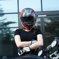 Casque de moto modulaire à visière relevable personnalisé en gros, imprimé avec des motifs graphiques, homologué ECE DOT, en ABS