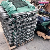Lit de camping pliable moderne en tissu Oxford 600D vert avec cadre métallique, lit d'appoint portable pour adultes, utilisation intérieure et extérieure avec sac de transport
