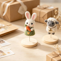 Ornement de table en feutre en forme d'animal avec base en bois, lapin, mouton, décoration artisanale, cadeau
