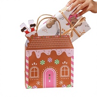 Tas Hadiah Natal Rumah Roti Jahe Kaki Santa Cerobong Asap Pegangan Kertas Terpuntir Pintu Merah Muda Pola Permen Kepingan Salju Kertas Kraft Kue Kering