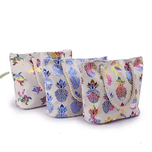 Hot Selling Women's Large Capacity Jute Cotton Shopping Hand Bag Gold Print Pineapple Zipper Canvas Beach bag