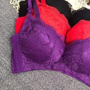<span class=keywords><strong>Reggiseno</strong></span> imbottito Push up per donna <span class=keywords><strong>reggiseno</strong></span> taglie forti in pizzo aggiungi <span class=keywords><strong>reggiseno</strong></span> con ferretto a due coppe <span class=keywords><strong>reggiseno</strong></span> in Lingerie B <span class=keywords><strong>C</strong></span> Cup - Product Image 2