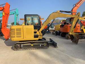 Mini-excavatrice Caterpillar CAT305 d'occasion 2022, 5,2 tonnes, godet 0,2 m, composants principaux : moteur, boîte de vitesses, pompe, machine d'origine, 33,6 kW, 500 heures. - Product Image 2