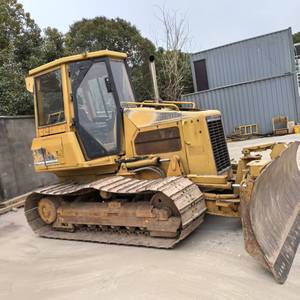 Bulldozer sobre orugas CAT usado D4G 2016 motor original de Japón a la venta - Product Image 2